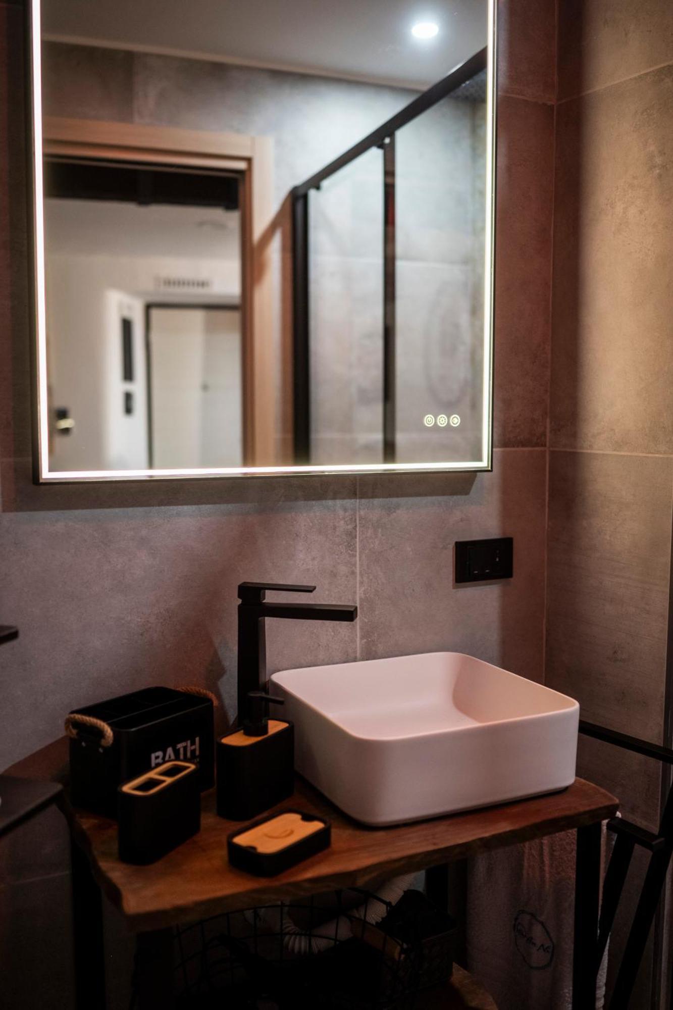 Anni Apartment Salerno Eksteriør billede